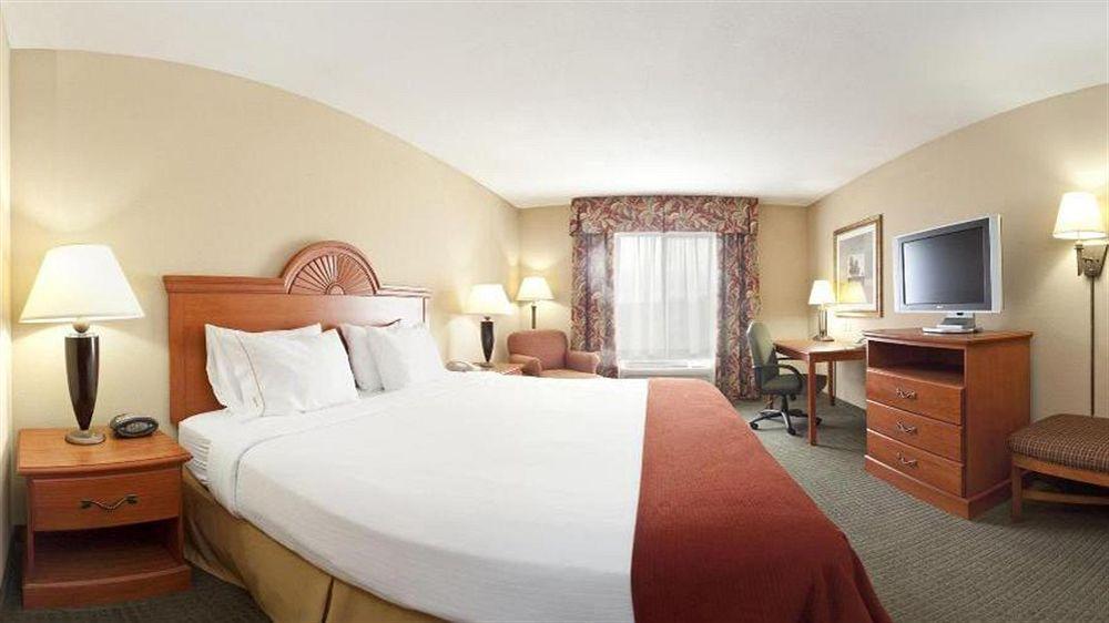 Holiday Inn Express Mineral Wells By Ihg Parkersburg Exterior foto