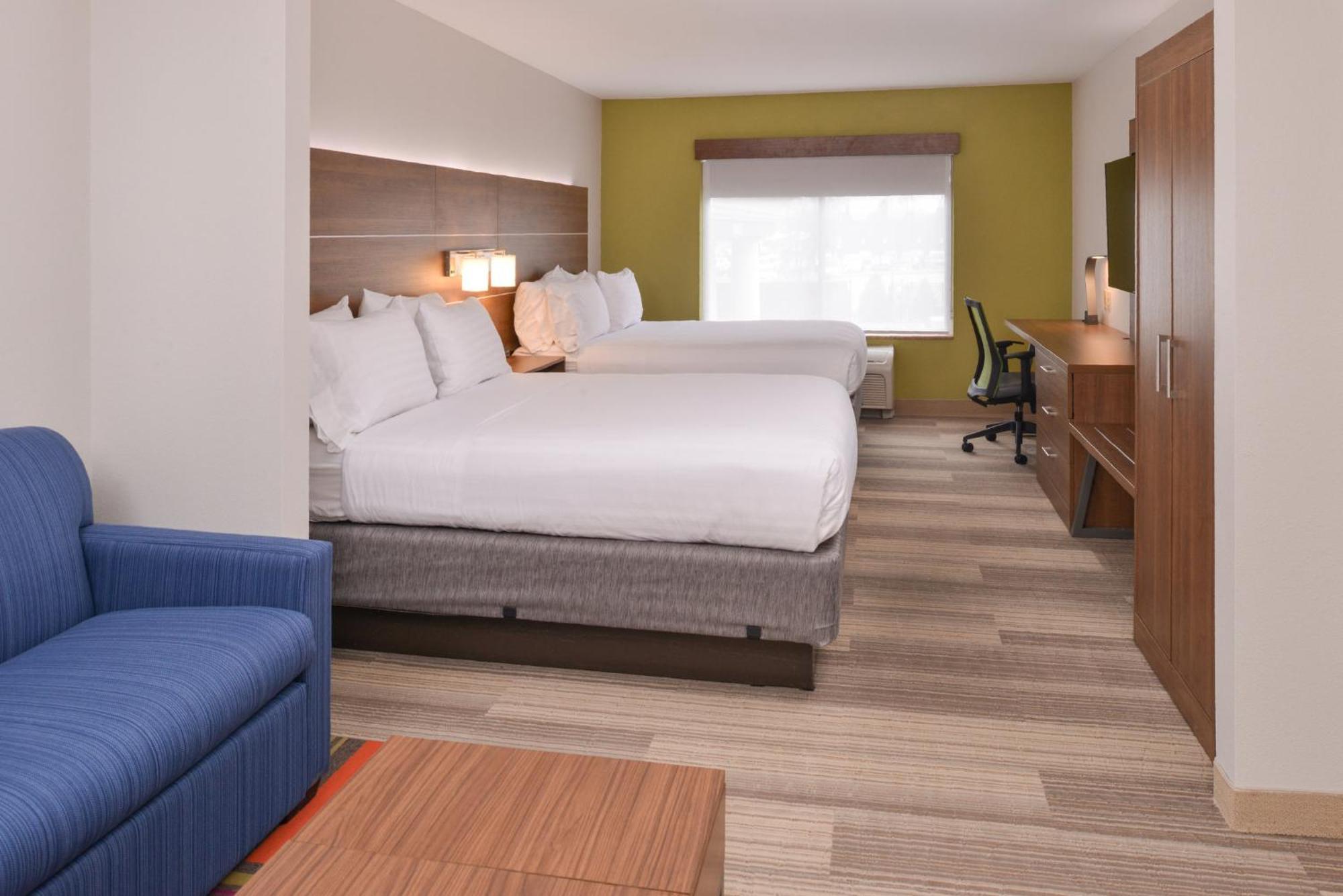 Holiday Inn Express Mineral Wells By Ihg Parkersburg Exterior foto